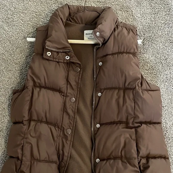 Medium puffer vest- brown - Picture 1 of 3